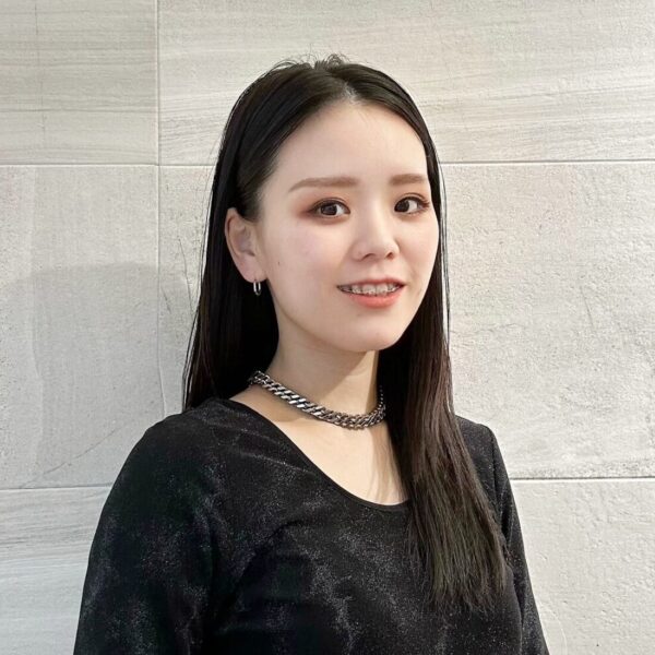 國吉佑芽香